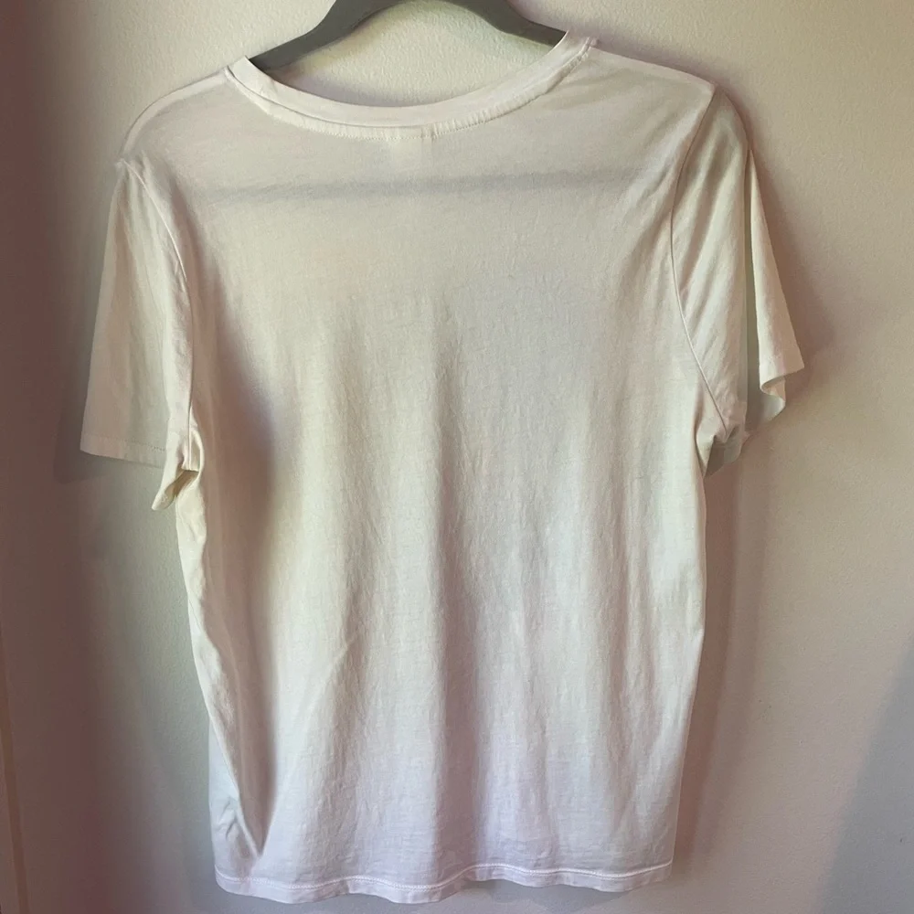 H&M t shirt - Picture 2 of 2